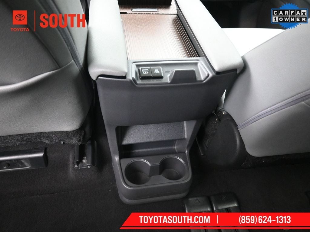 2023 Toyota Sienna XLE 7 Passenger