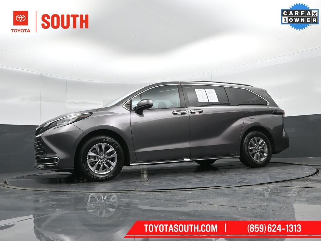2023 Toyota Sienna XLE 7 Passenger