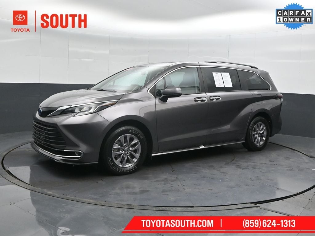 2023 Toyota Sienna XLE 7 Passenger