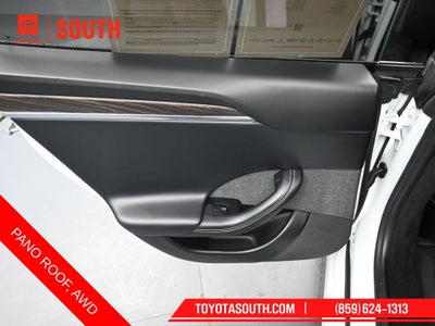 2022 Tesla Model S Base
