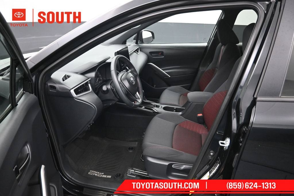 2025 Toyota Corolla Cross Hybrid Nightshade