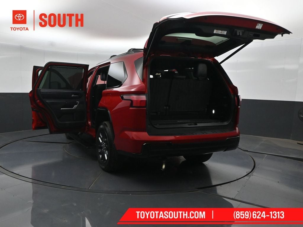 2023 Toyota Sequoia Platinum