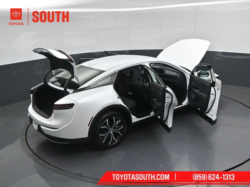 2024 Toyota Crown XLE