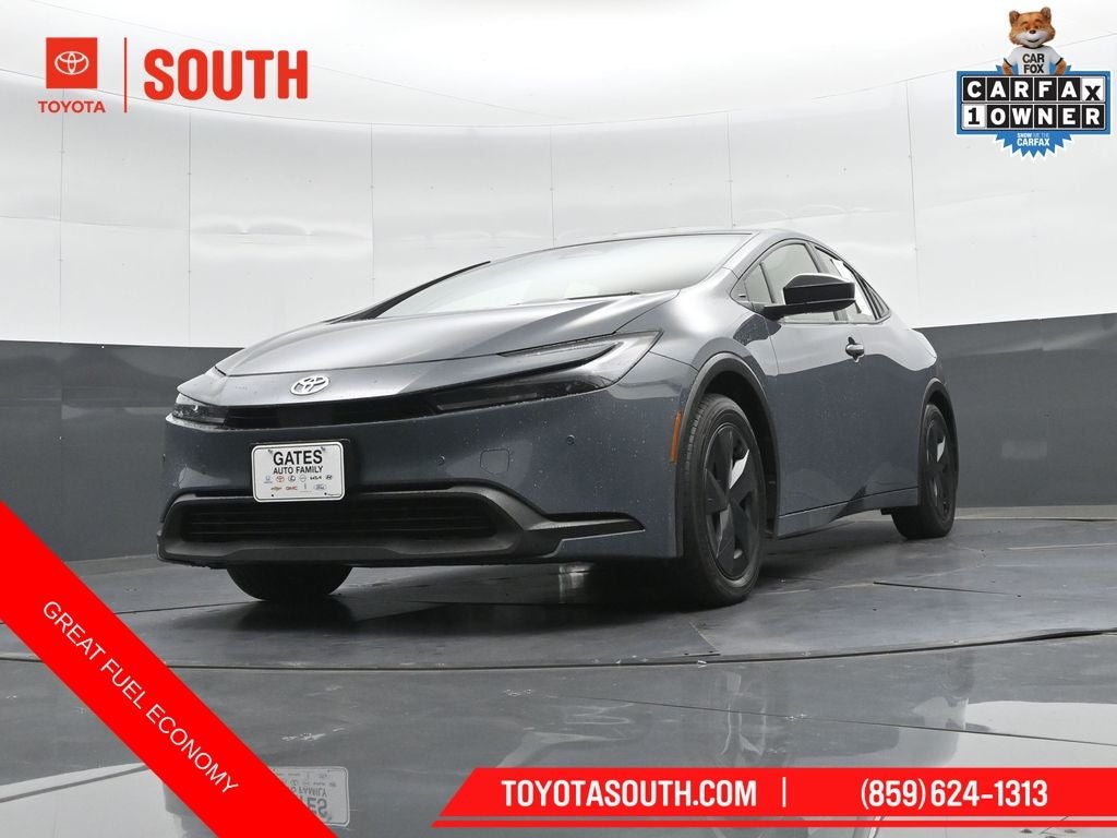 2025 Toyota Prius LE