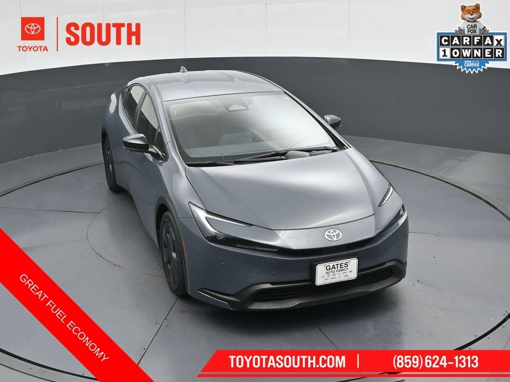 2025 Toyota Prius LE