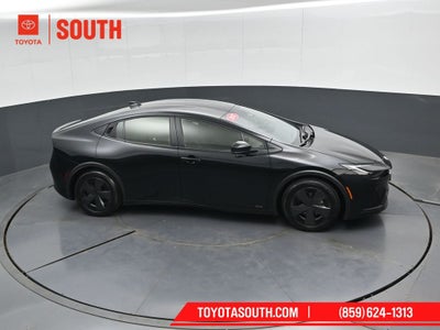 2025 Toyota Prius LE