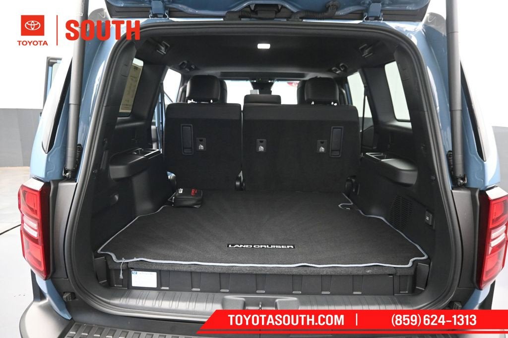 2025 Toyota Land Cruiser Base