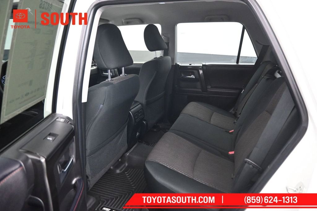2022 Toyota 4Runner TRD Off-Road
