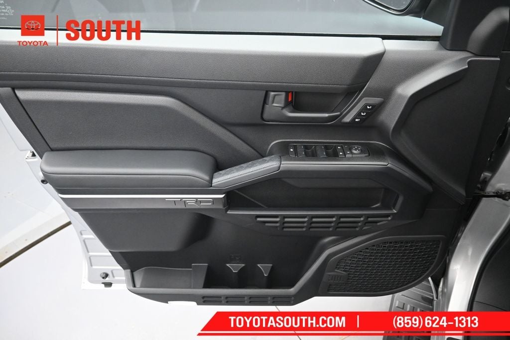 2025 Toyota 4Runner i-FORCE MAX Hybrid TRD Off Road Premium