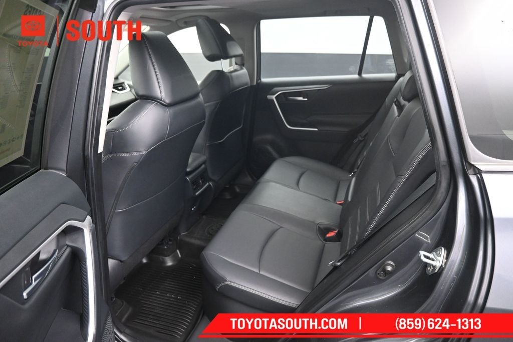 2023 Toyota RAV4 Hybrid XLE Premium