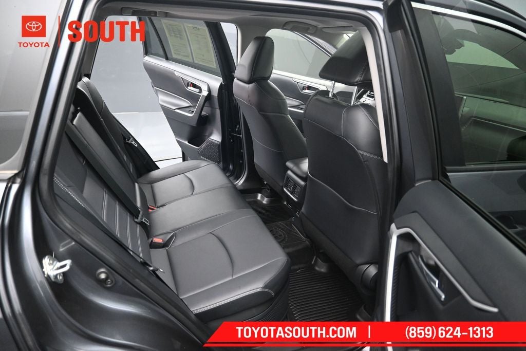 2023 Toyota RAV4 Hybrid XLE Premium