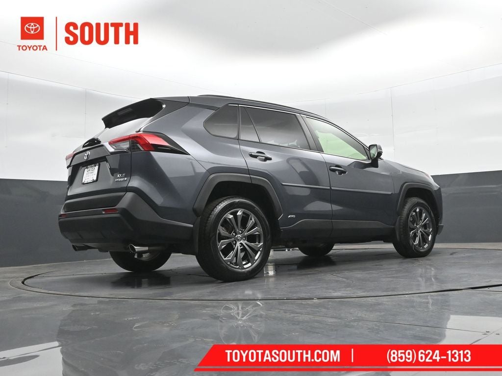 2023 Toyota RAV4 Hybrid XLE Premium