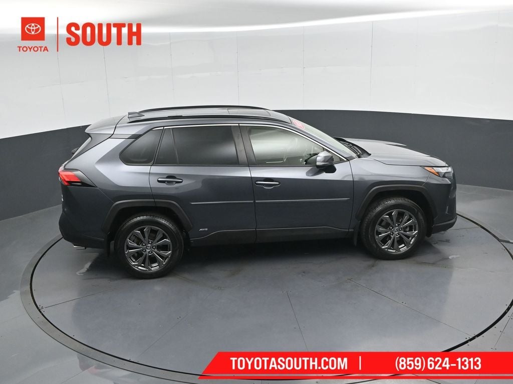2023 Toyota RAV4 Hybrid XLE Premium