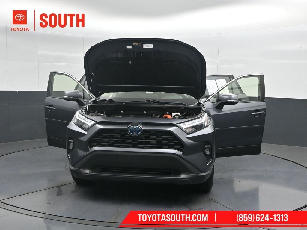 2023 Toyota RAV4 Hybrid XLE Premium