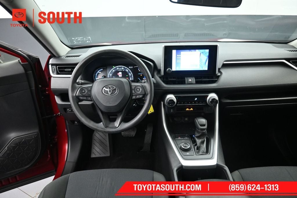 2023 Toyota RAV4 Hybrid LE