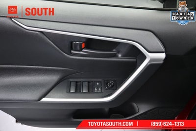 2023 Toyota RAV4 Hybrid LE