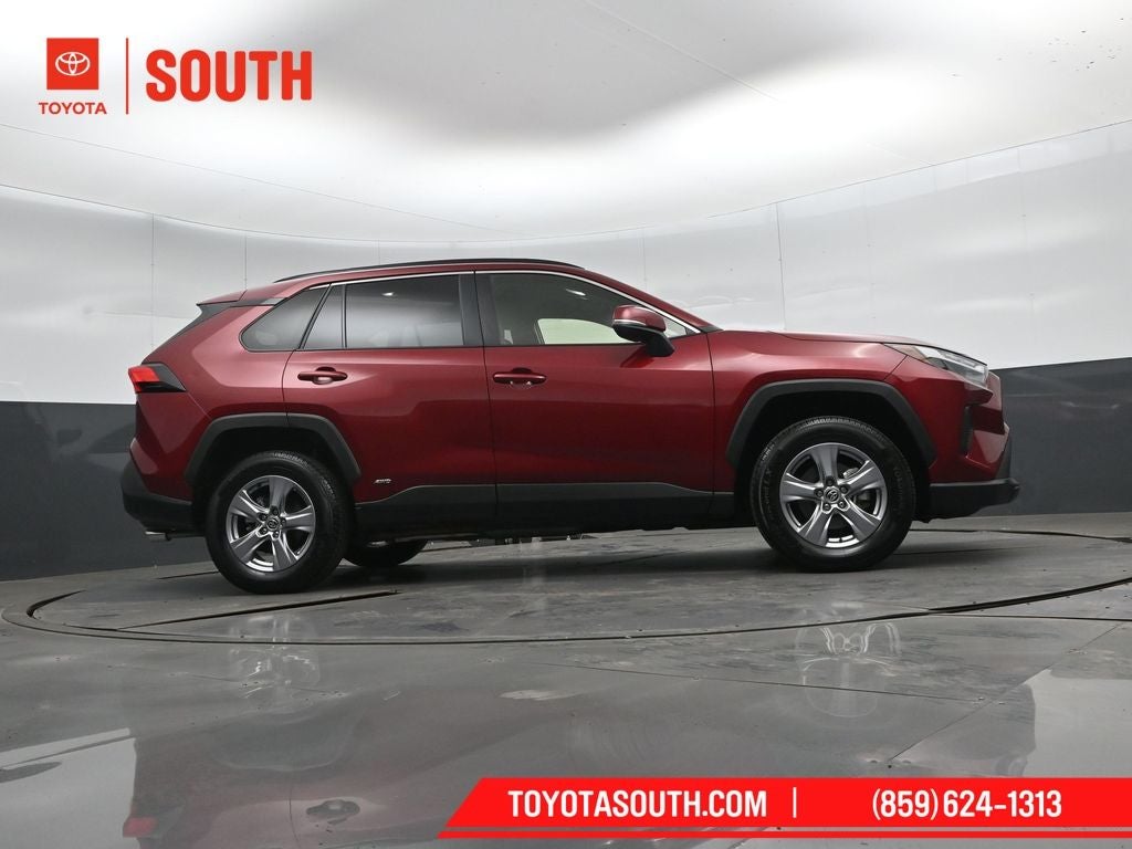 2023 Toyota RAV4 Hybrid LE
