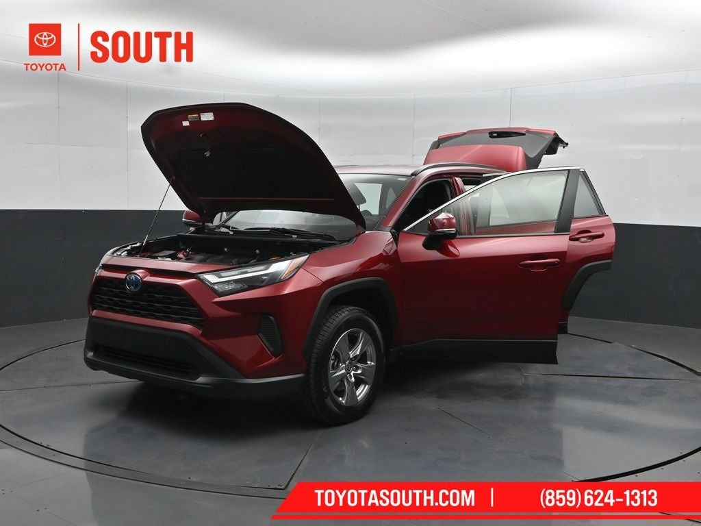 2023 Toyota RAV4 Hybrid LE