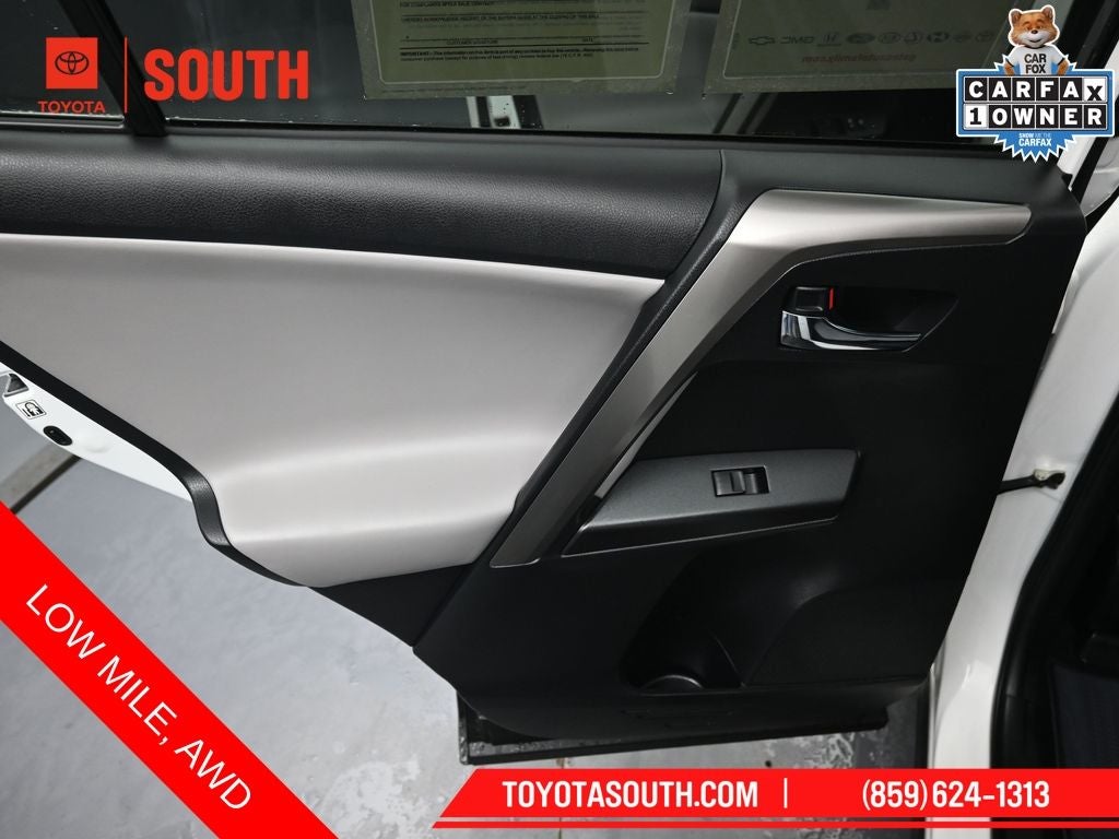 2018 Toyota RAV4 Hybrid XLE