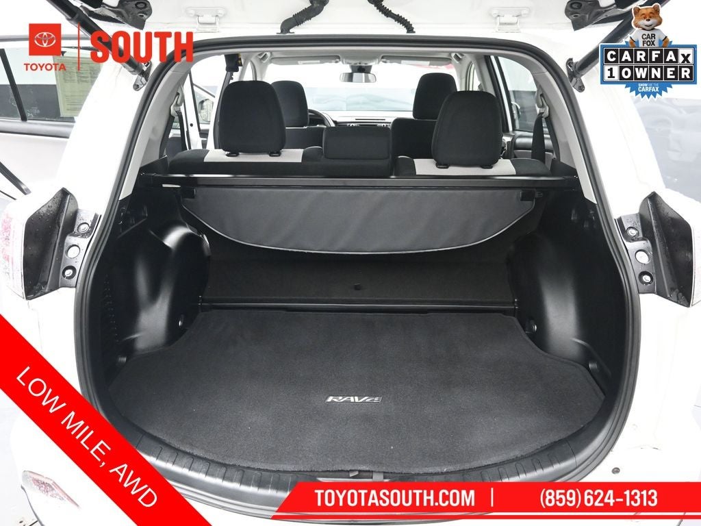 2018 Toyota RAV4 Hybrid XLE