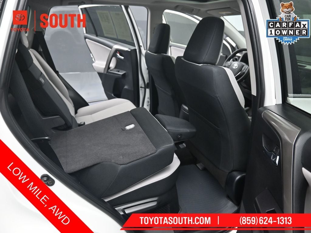 2018 Toyota RAV4 Hybrid XLE