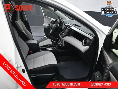 2018 Toyota RAV4 Hybrid XLE