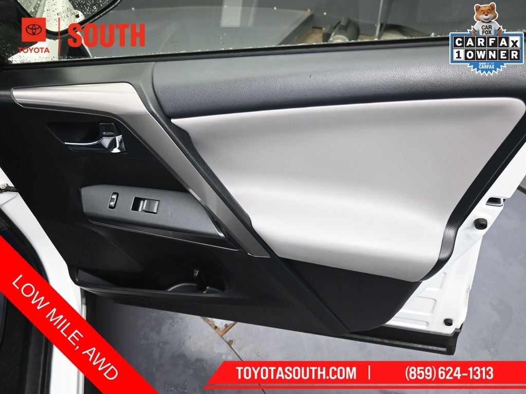 2018 Toyota RAV4 Hybrid XLE