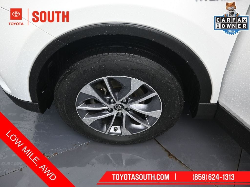 2018 Toyota RAV4 Hybrid XLE