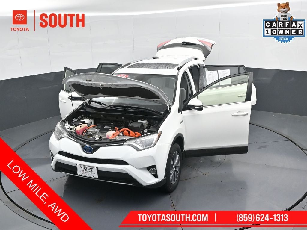 2018 Toyota RAV4 Hybrid XLE