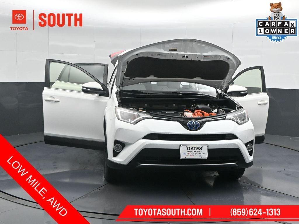 2018 Toyota RAV4 Hybrid XLE