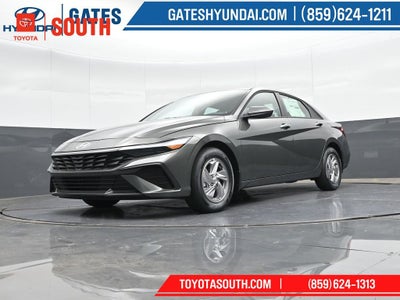2025 Hyundai Elantra SE