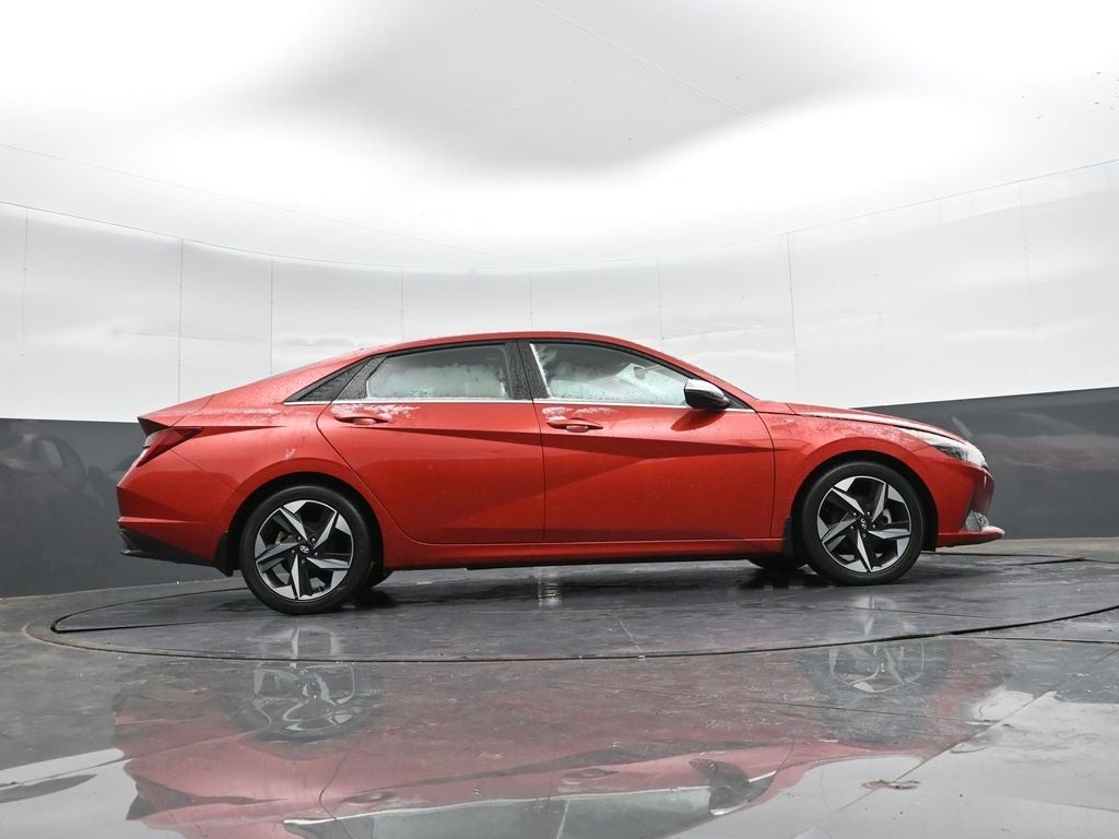 2022 Hyundai Elantra Limited