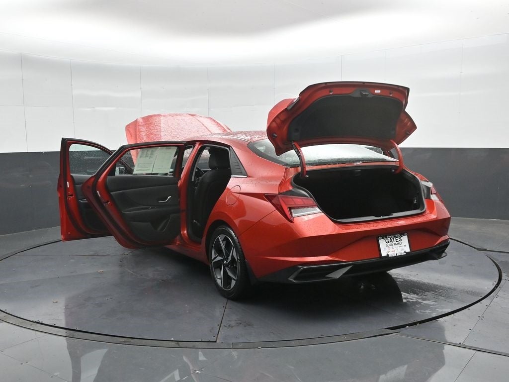 2022 Hyundai Elantra Limited