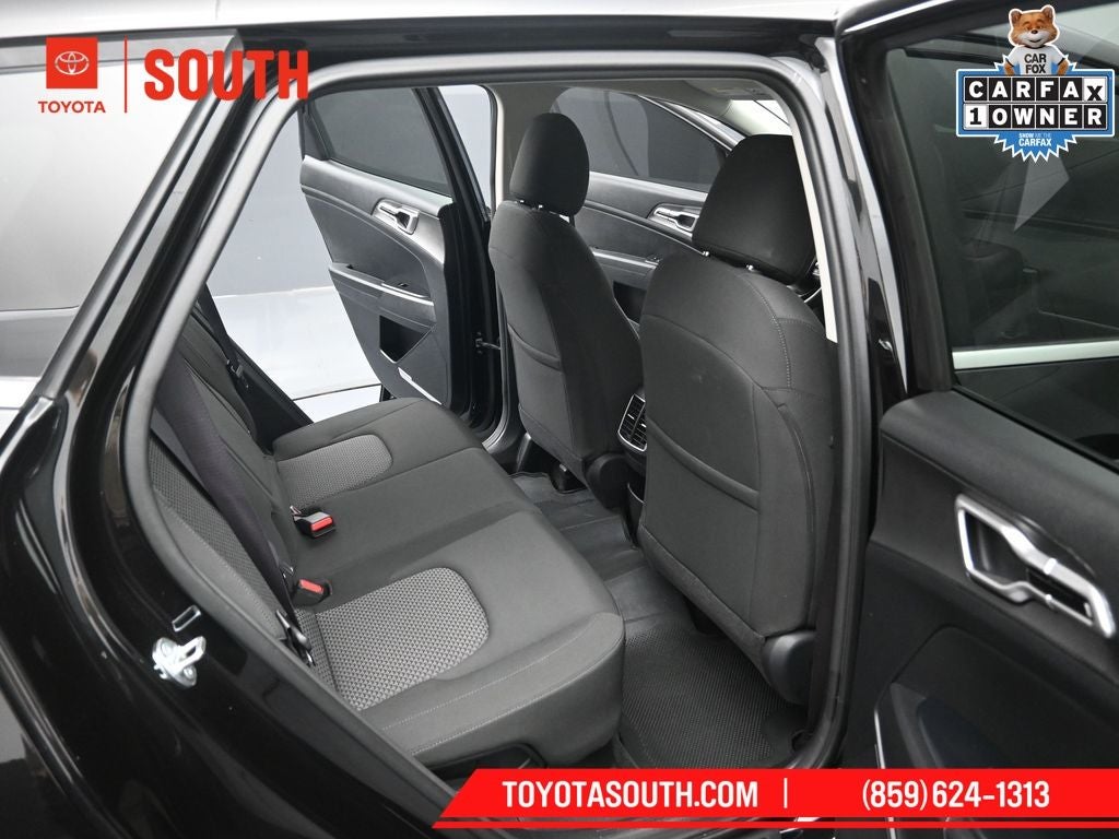 2023 Kia Sportage Hybrid LX