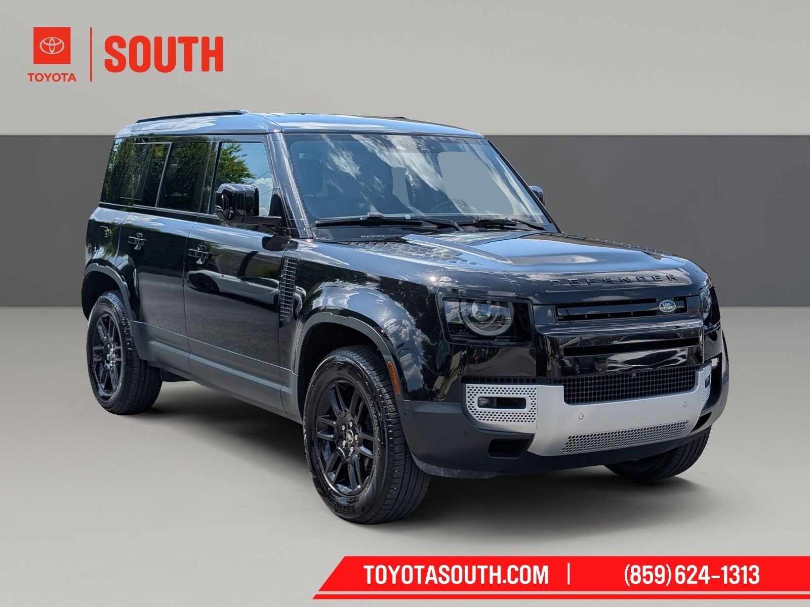 2025 Land Rover Defender 110 S