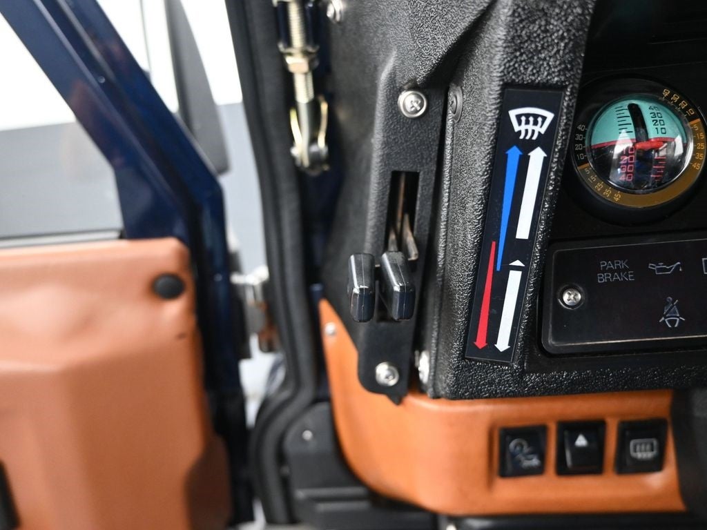 1989 Land Rover Defender 90