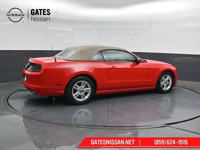2014 Ford Mustang V6