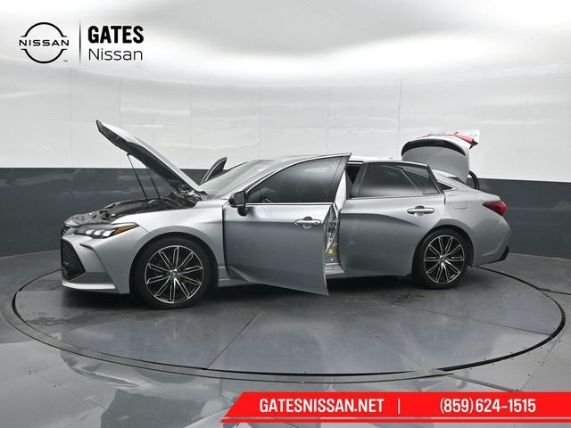 2019 Toyota Avalon XSE