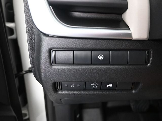 2023 Nissan Rogue SV Premium Package