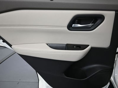 2023 Nissan Rogue SV Premium Package