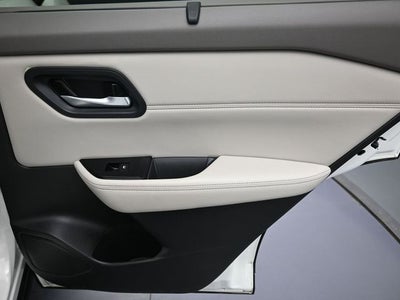 2023 Nissan Rogue SV Premium Package