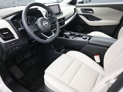 2023 Nissan Rogue SV Premium Package