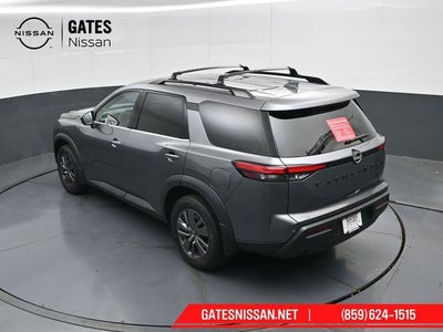 2023 Nissan Pathfinder SV
