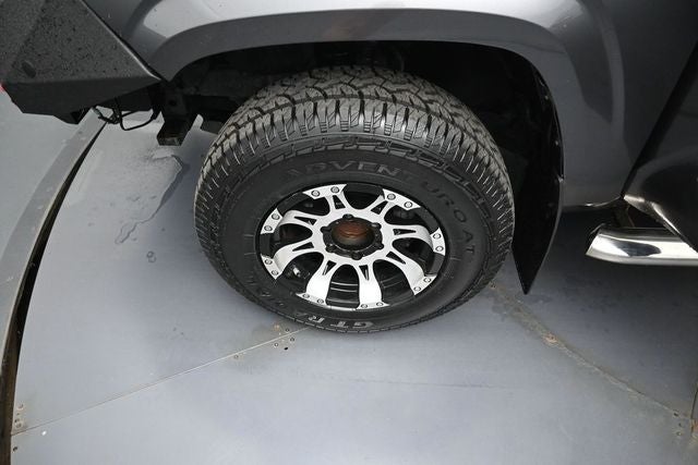 2017 Toyota Tacoma SR