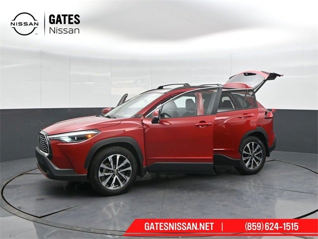 2022 Toyota Corolla Cross XLE