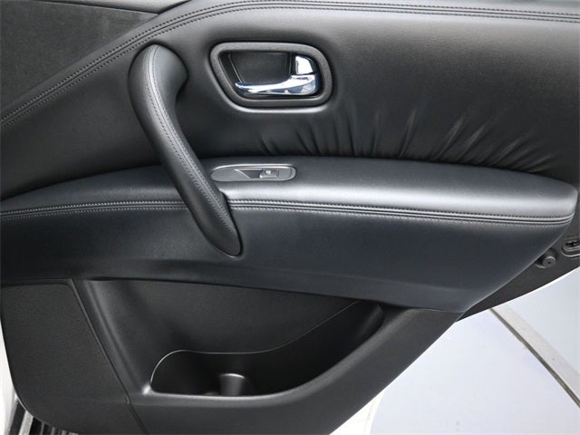 2024 Nissan Armada SV