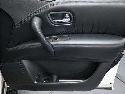 2024 Nissan Armada SV