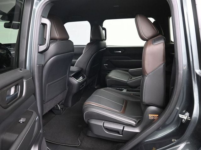 2025 Nissan Armada SL