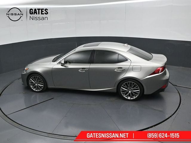2016 Lexus IS 300