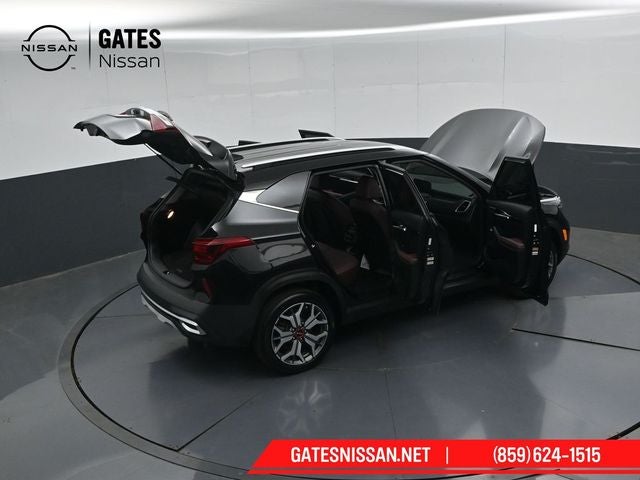 2023 Kia Seltos SX